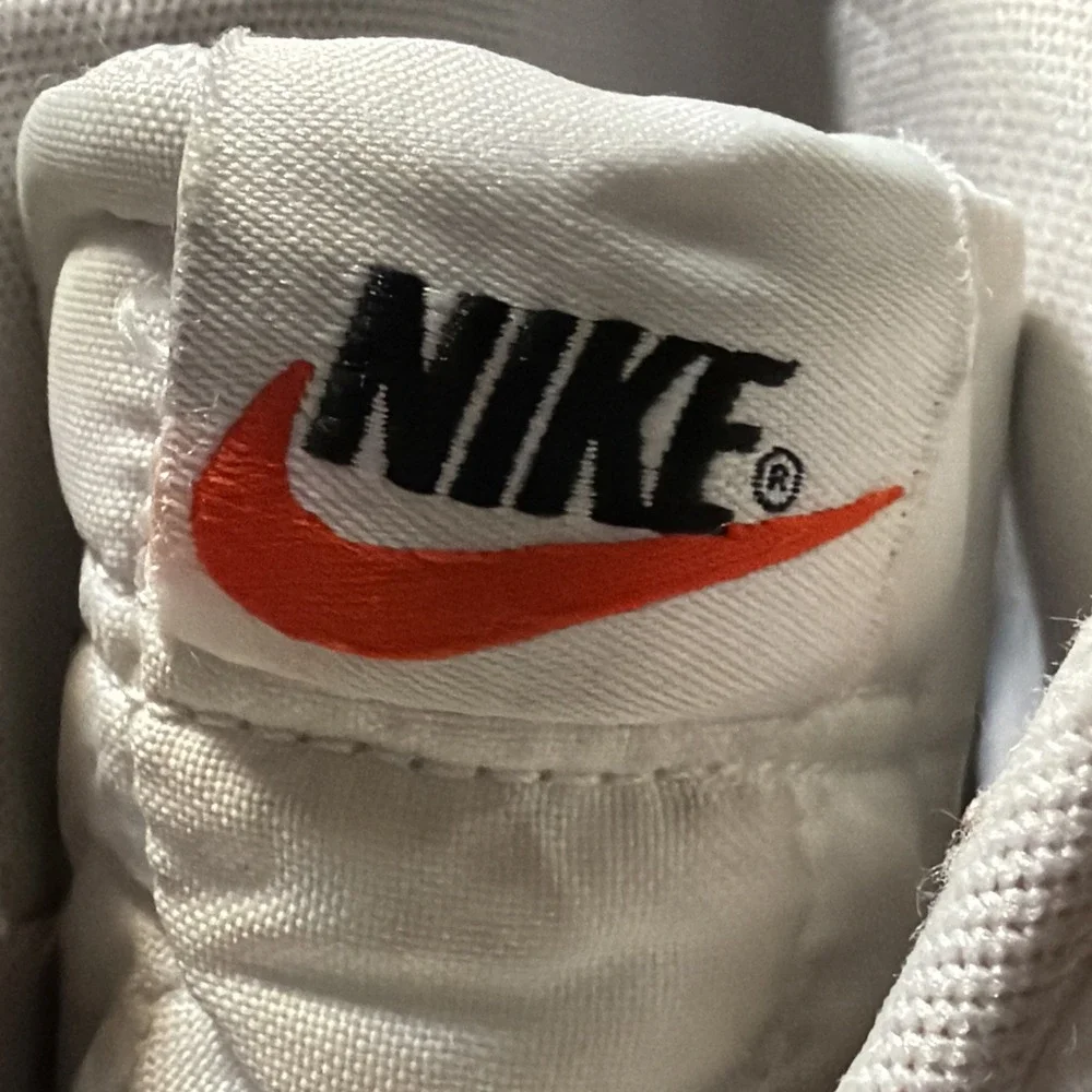 Nike Blazer Mid 77 White Black GS Sneakers DA4086-100 Size 7Y
